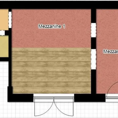 Secluded Mezzanine Near Astoria *