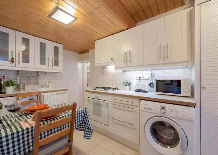 شقة Secluded Mezzanine Near Astoria